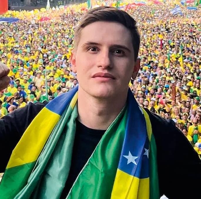 Lucas Pavanato complaint against Luísa Sonza