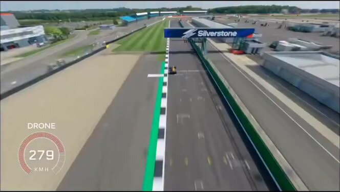 Red Bull drone chases F1 car