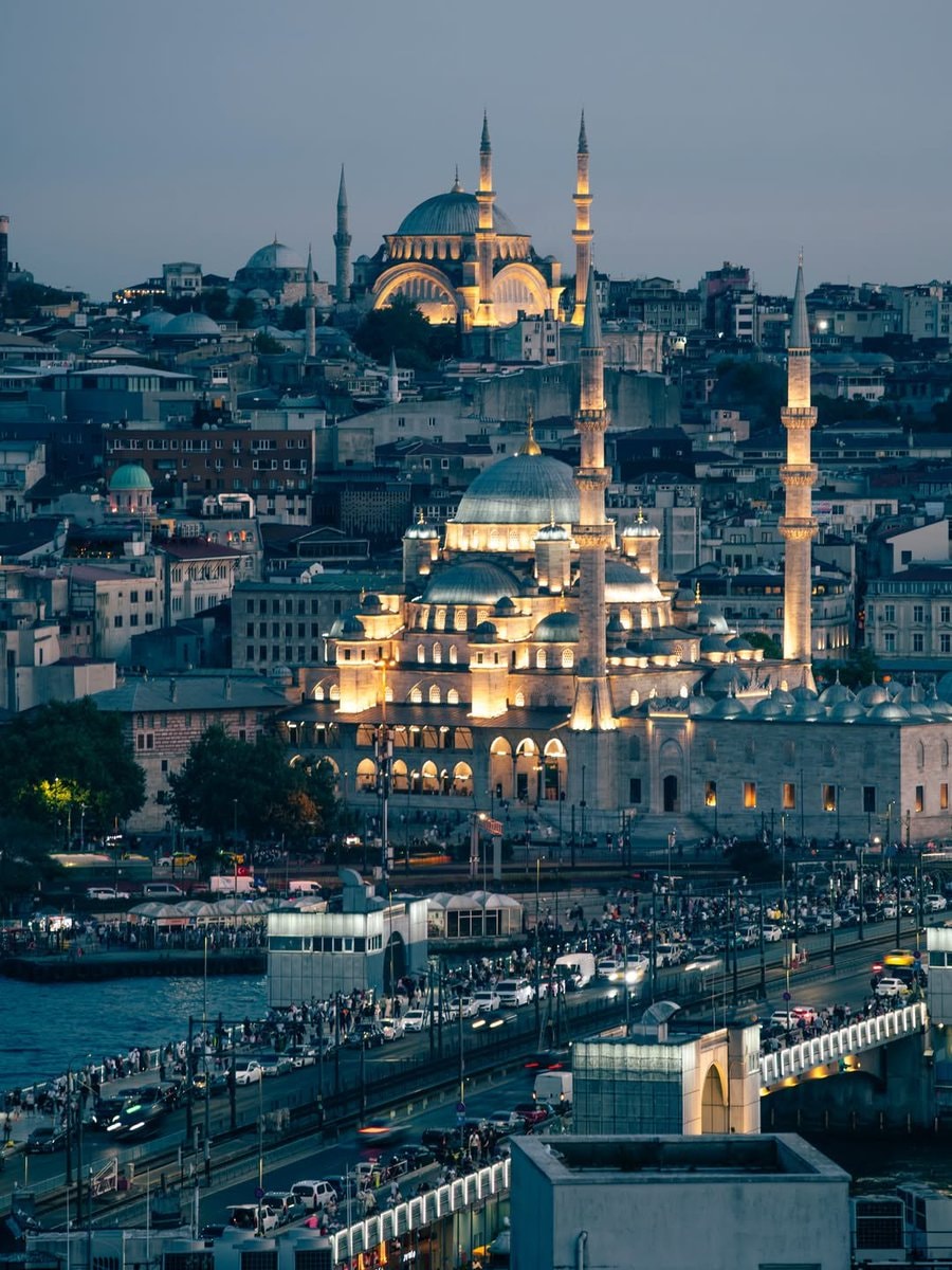 Istanbul mosques at dusk