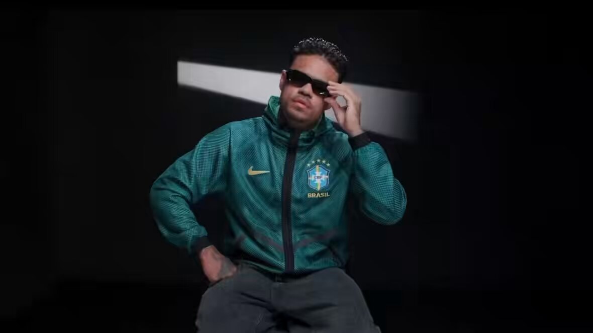 MC Cabelinho Revelando question