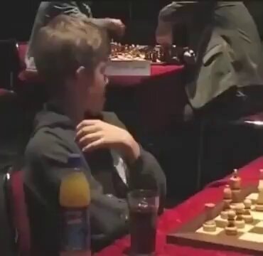 Magnus Carlsen vs Garry Kasparov