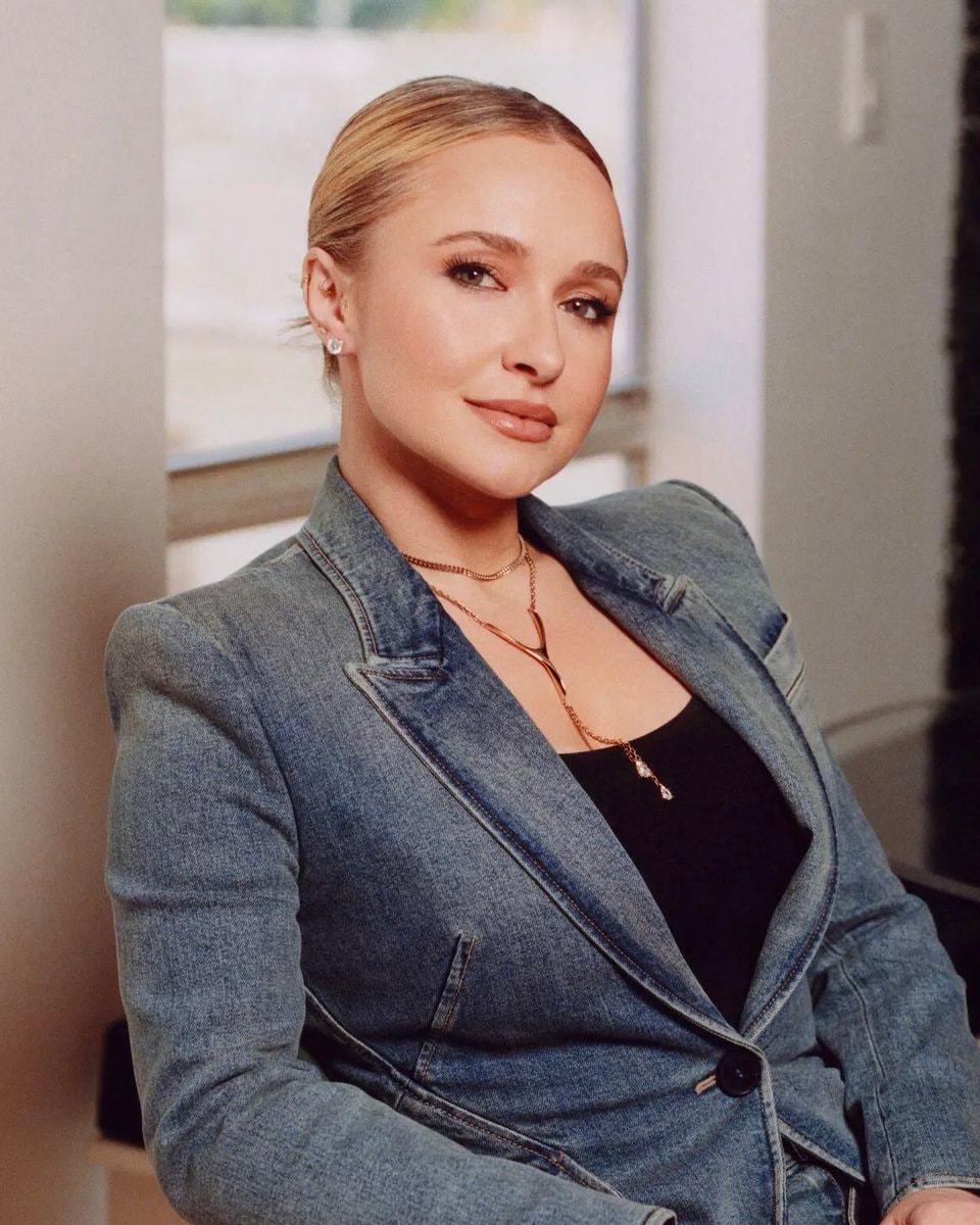 Hayden Panettiere birthday tribute (photo 2 of 2)