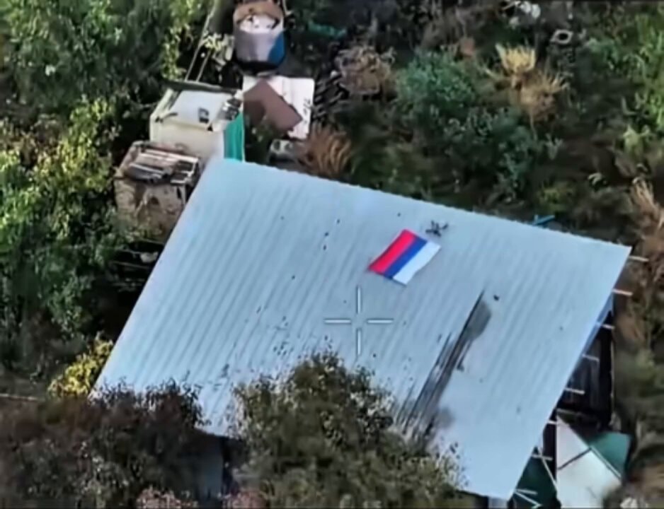 Ukrainian drone downs Russian flag drone in Kolodyazne