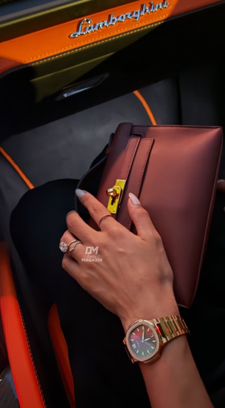Melisa Aslı Pamuk luxury items valuation (photo 2 of 2)