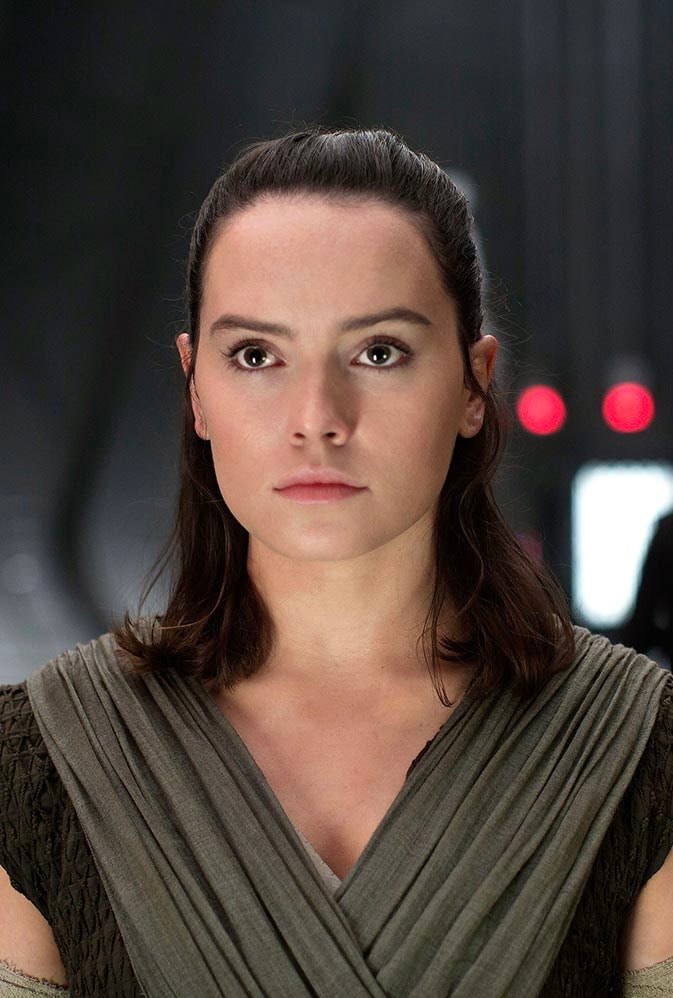 Daisy Ridley VOYAGE TO THE BOTTOM OF THE SEA