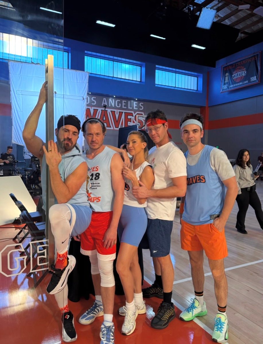 Mindy Kaling Running Point Season 3 (photo 2 of 2)