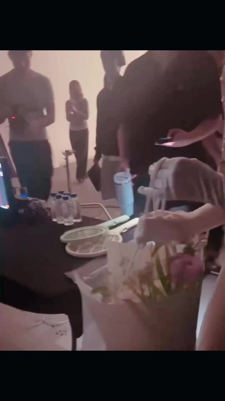 Jennie and Soyul gift exchange