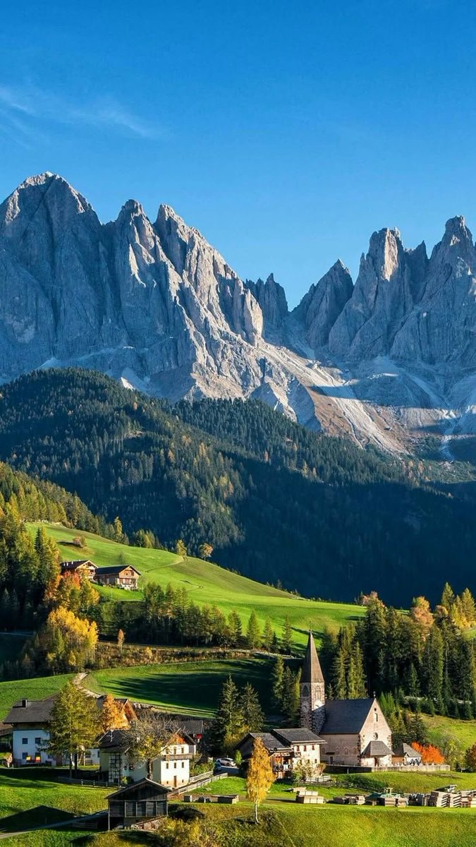 Switzerland alpine village (photo 4 of 4)