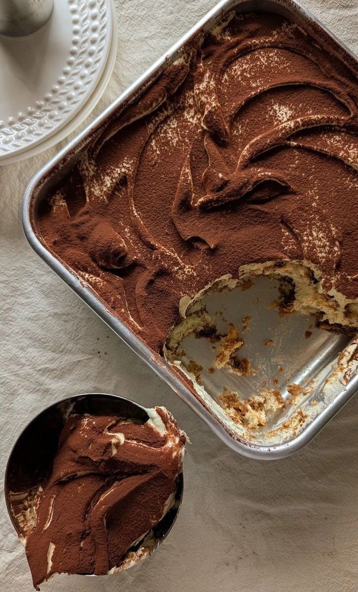 homemade tiramisu dessert