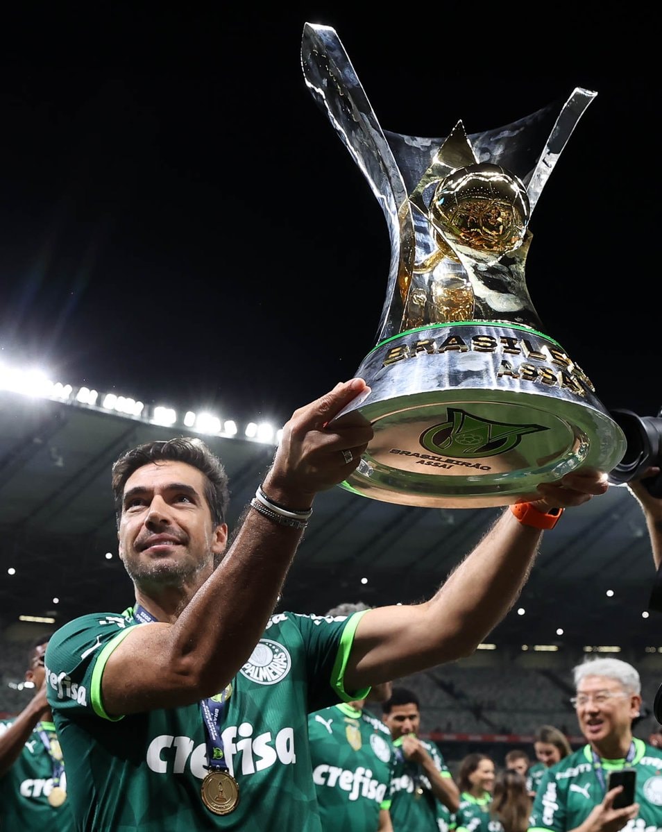 Abel Ferreira trophy