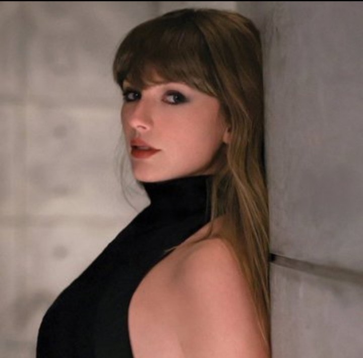 Taylor Swift USA Famous Singer 2026