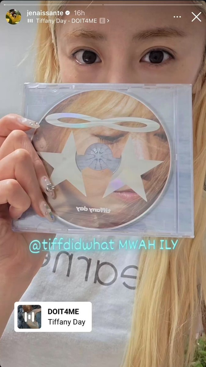 Huh Yunjin Tiffany Day HALO CD