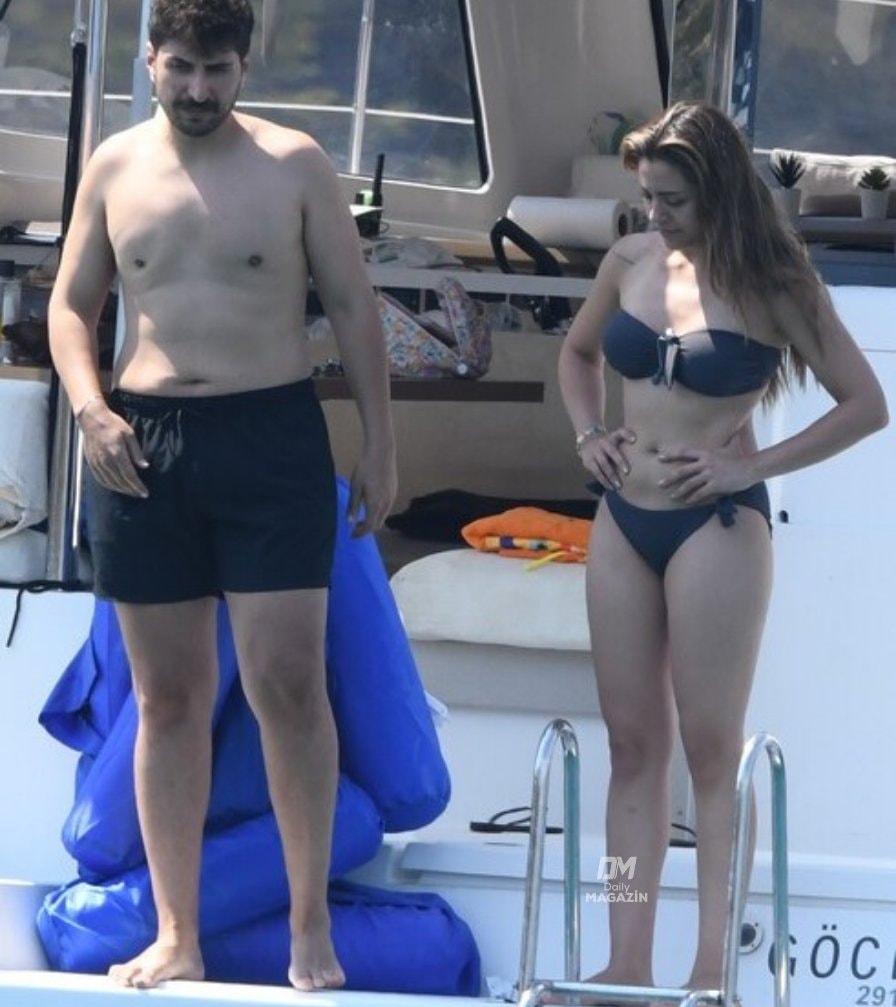 Sıla Türkoğlu and Ata Ayyıldız in Göcek (photo 1 of 2)