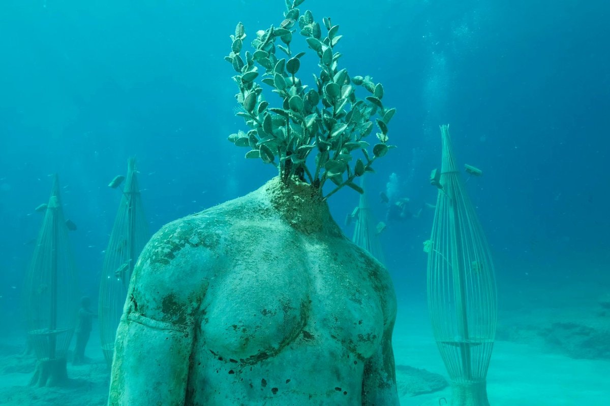 Cyprus underwater museum sculptures (photo 3 of 4)