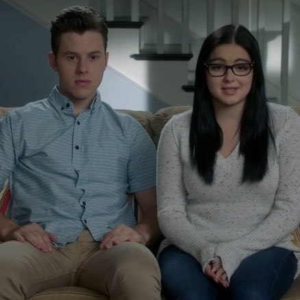 Ariel Winter on rooming with Nolan Gould (photo 2 of 2)