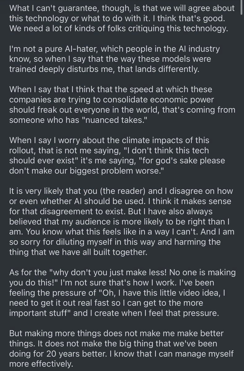 Hank Green pauses hankschannel over AI (photo 2 of 4)