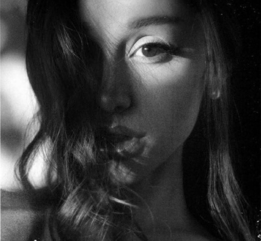 Ariana Grande Petal Summer 2026 (photo 2 of 2)