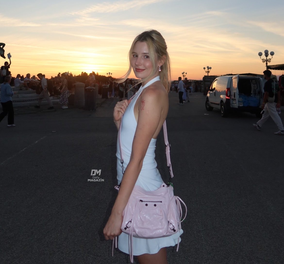 Lidya Pınar Milan vacation photos (photo 2 of 2)