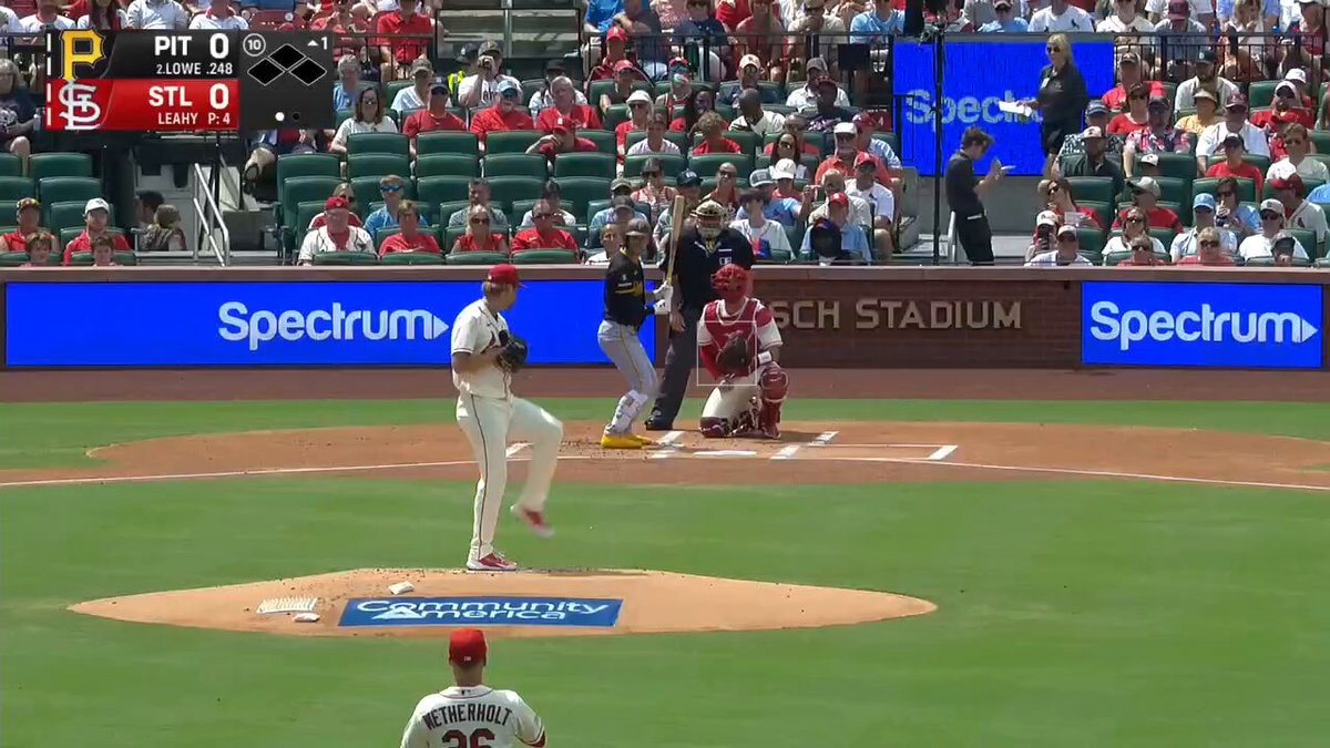 Brandon Lowe 28th home run