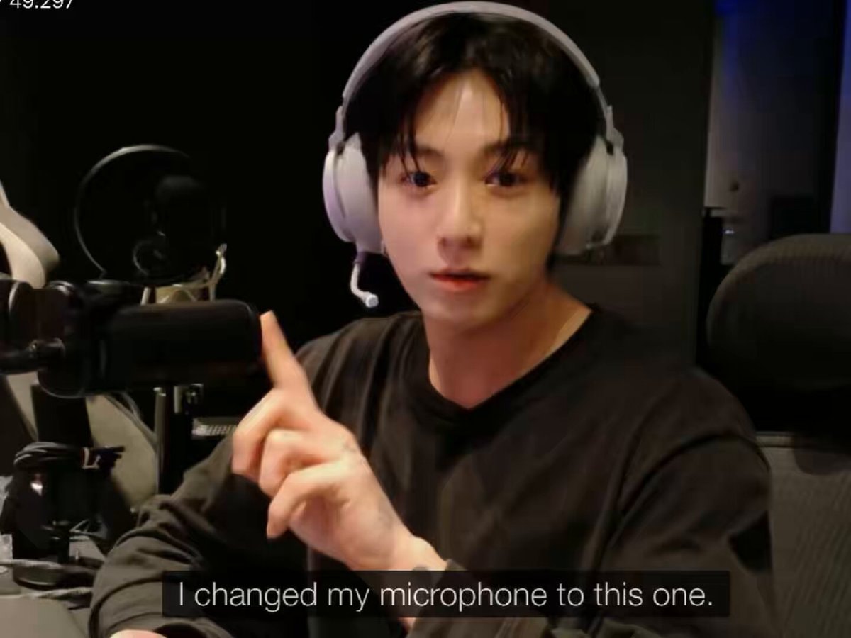 Jungkook Weverse live new mic