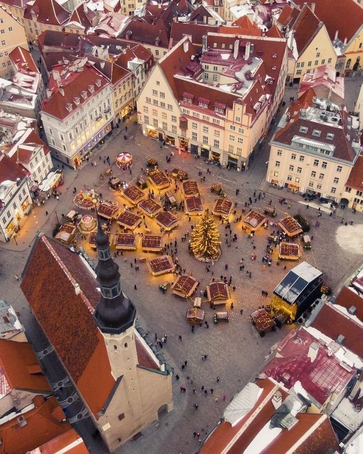 Tallinn Estonia aerial view (photo 2 of 4)