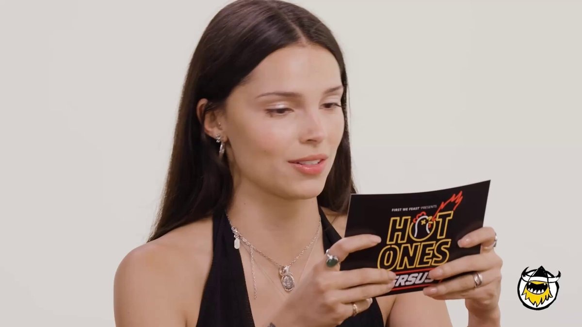 Michael Johnston on Inde Navarrette Hot Ones