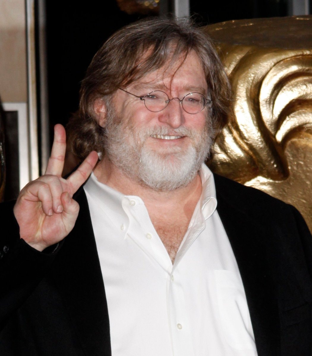 Gabe Newell Valve super yacht mural