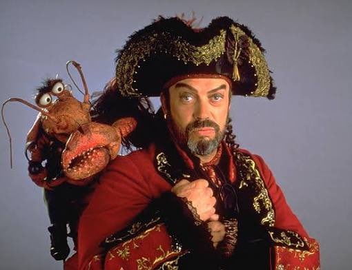 The Muppets tribute Tim Curry