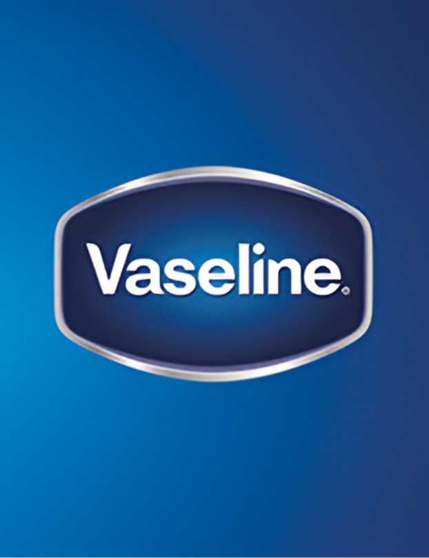 Jennie Vaseline Global Ambassador (photo 2 of 2)