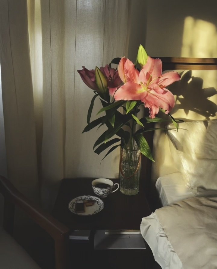 pink lilies photo on vintage camera (photo 2 of 2)