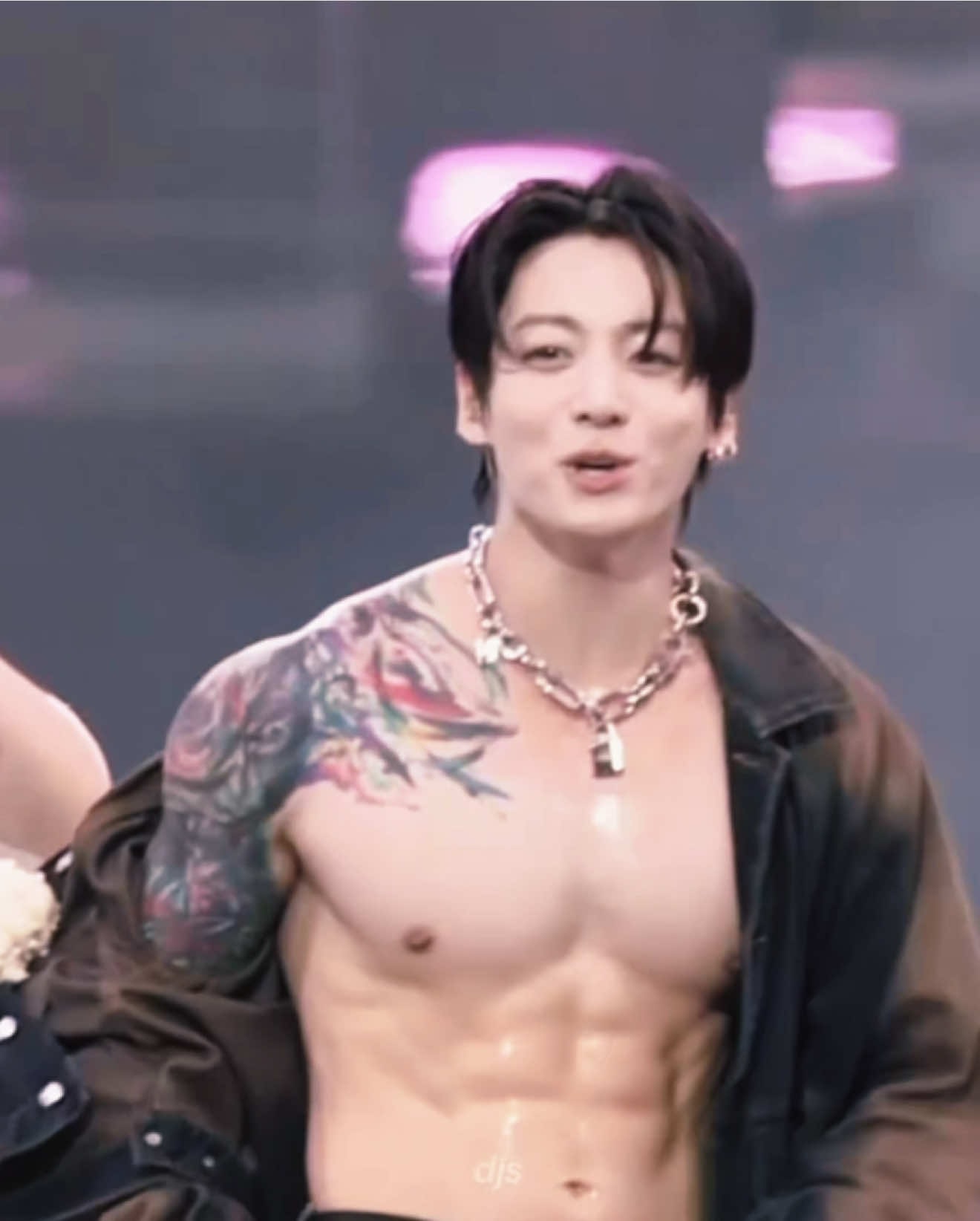 male performer moment