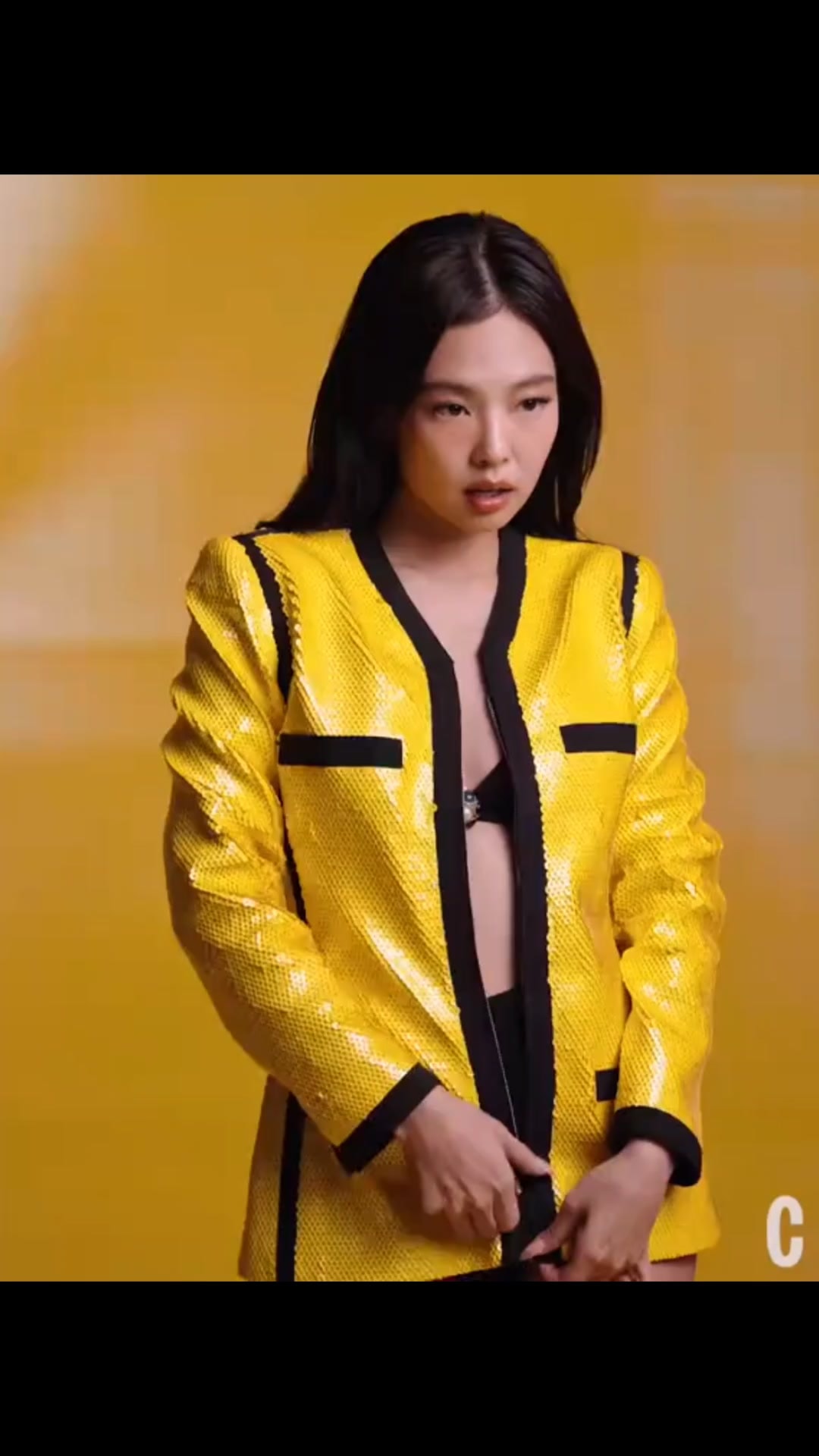 JENNIE Cosmopolitan cover