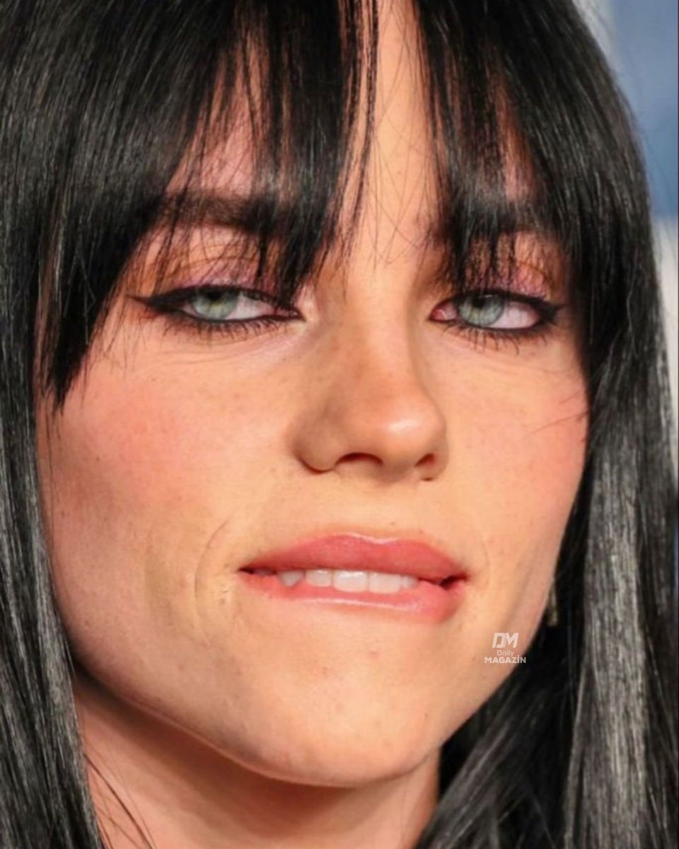 Billie Eilish expressions (photo 2 of 2)