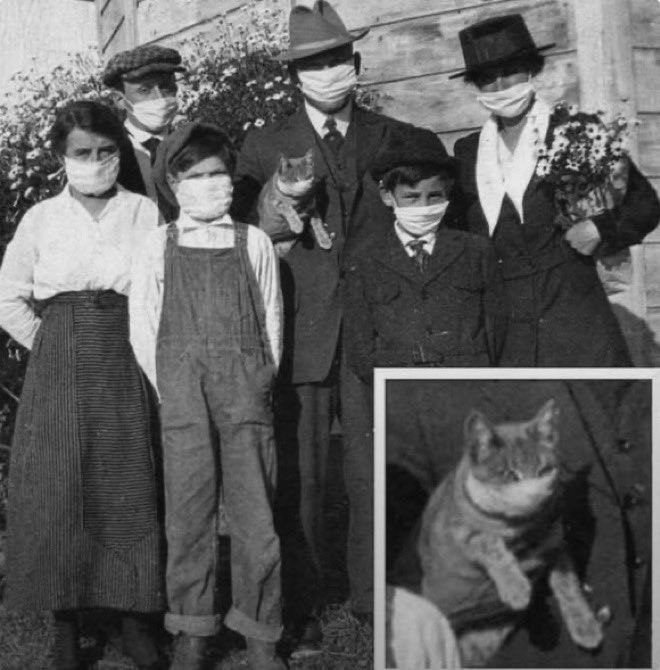 Spanish flu family portrait 1918 Spanish flu family portrait 1918