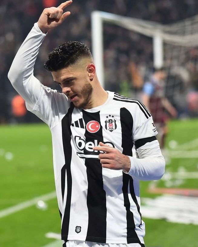 Milot Rashica Erzurumspor transfer interest (photo 1 of 2)