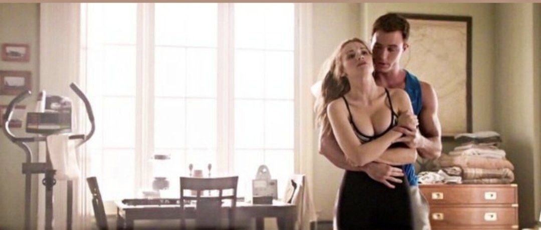 25 late-night movies for adults (photo 2 of 3)