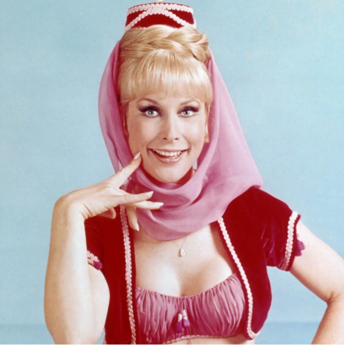 Barbara Eden studio portrait (photo 2 of 2)