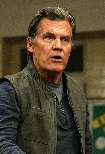 Josh Brolin discusses LANTERNS