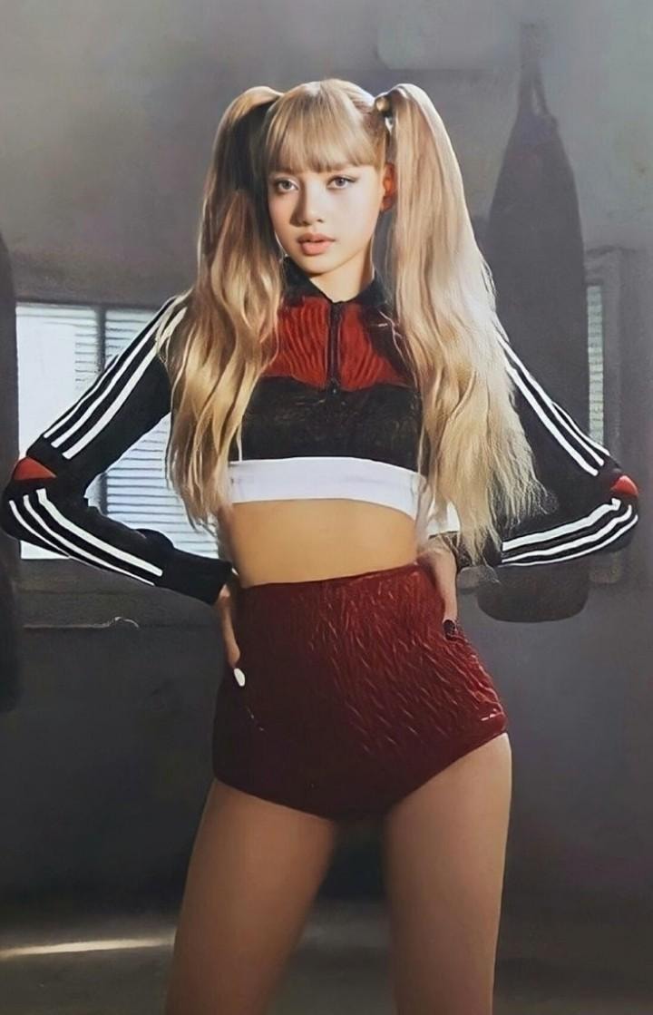 2026 Ranking of Top 10 Beautiful Female Singers (photo 3 of 4)