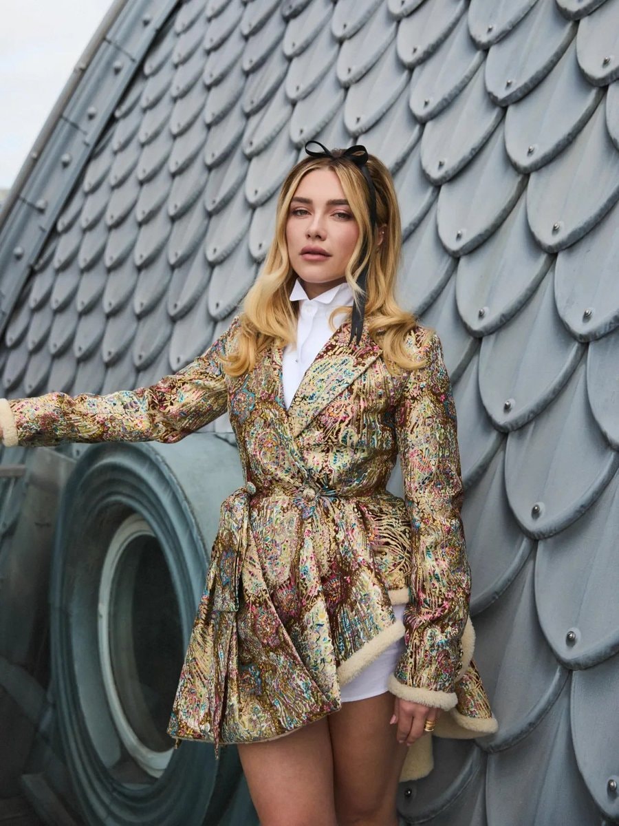 Florence Pugh East of Eden photocall (photo 2 of 4)
