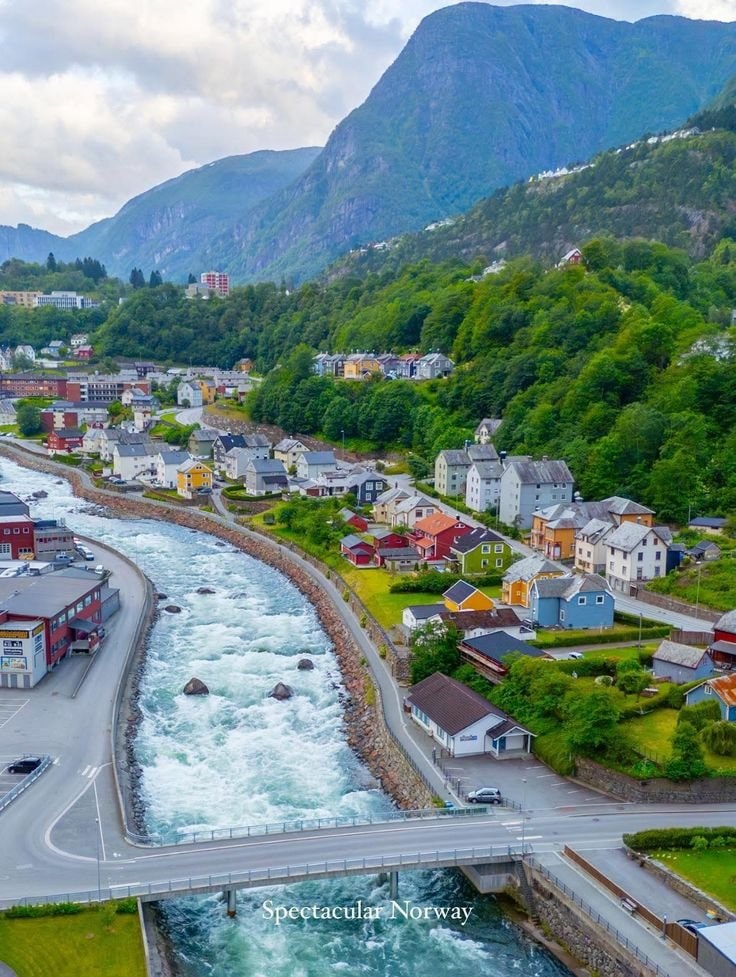 Odda Norway fjord village (photo 2 of 2)