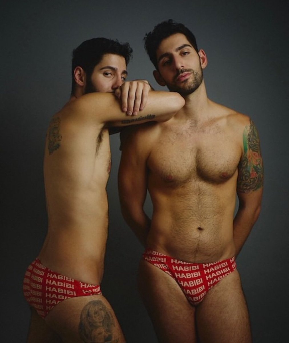 Zak and Michael Zakar twins (photo 2 of 2)