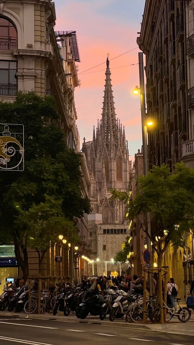 Spain post (photo 3 of 4)