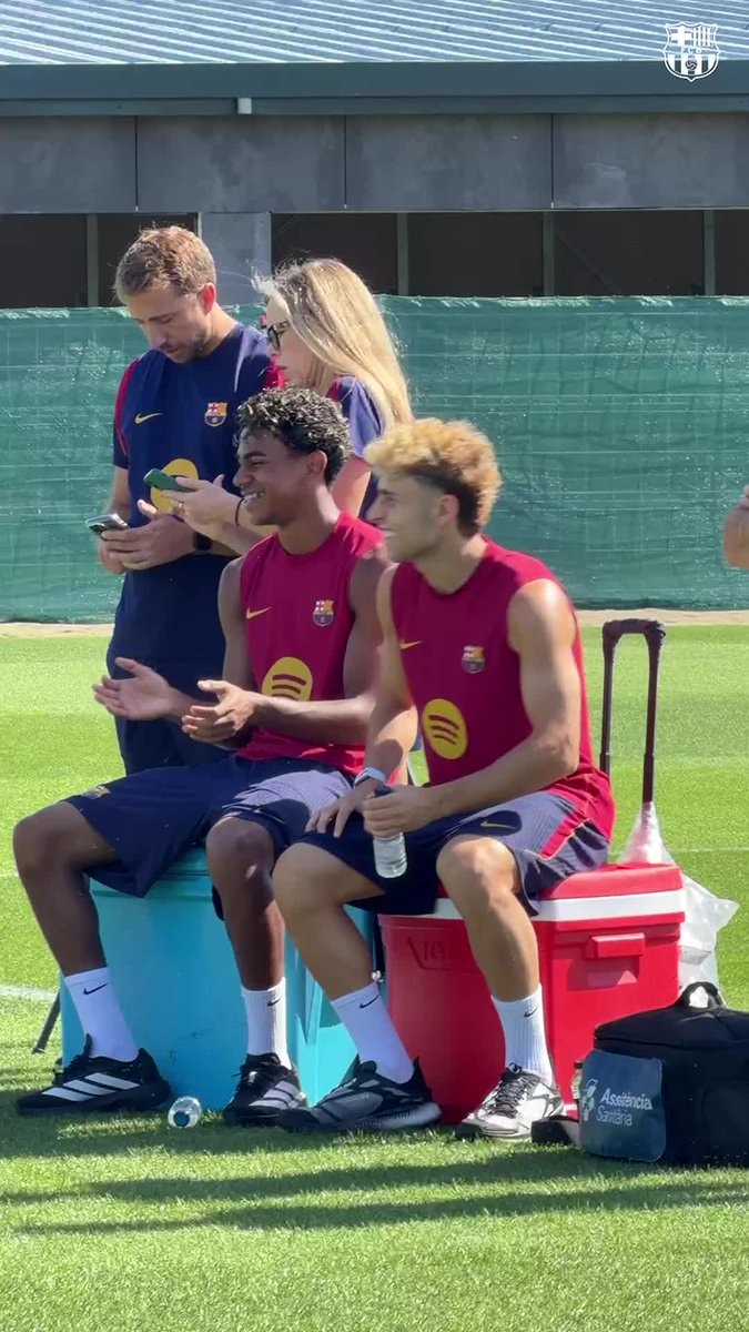 Barcelona young players Barcelona young players