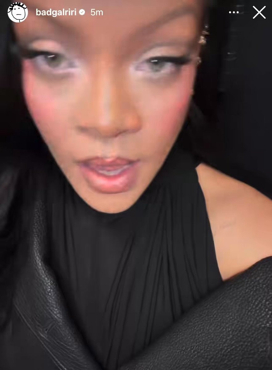 Rihanna glam close-up