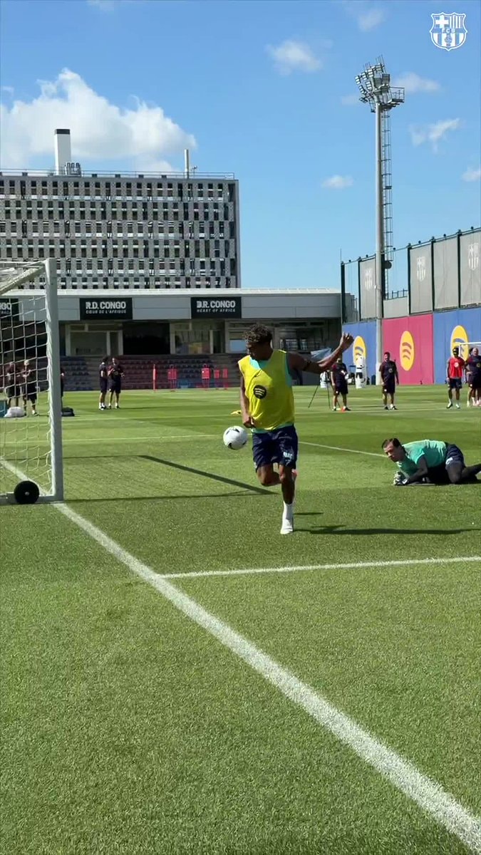 Lamine Yamal Barcelona training Lamine Yamal Barcelona training