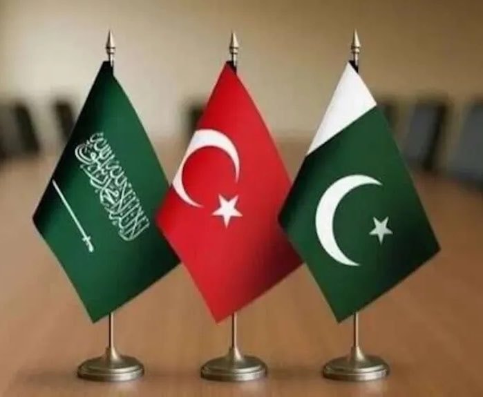 Mecca defence pact members (photo 1 of 2)