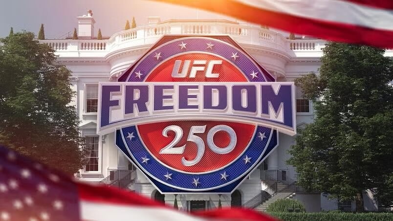 WWE talents at UFC White House event (photo 2 of 2)