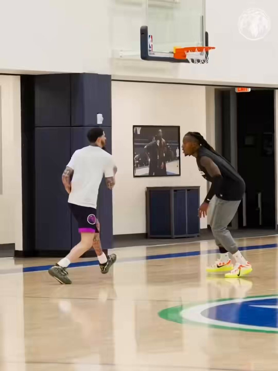 LaMelo Ball training