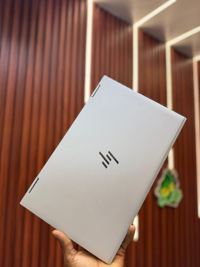 HP EliteBook 1040 G7 (photo 4 of 4)